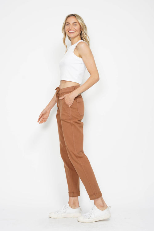 Judy Blue Cuffed Joggers (Camel)