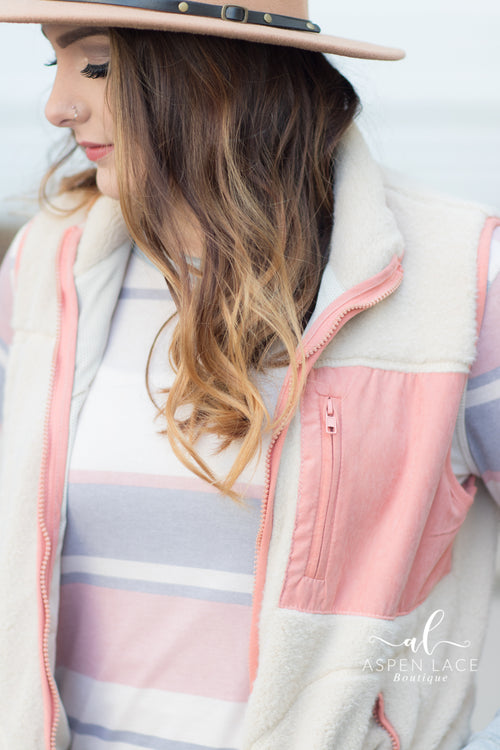 Miranda Fleece Vest (Peach)