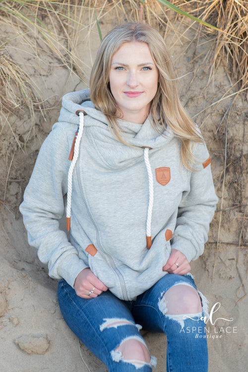 Wanakome Athena Hoodie (Light Grey)